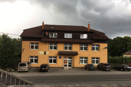 Polyfunkčna budova Skalite